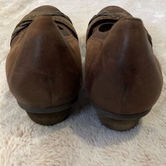 Abeo closed toe kitten heels - Picture 5 of 6